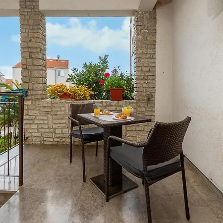 Amazing In With 1 Bedrooms And Wifi Apartament